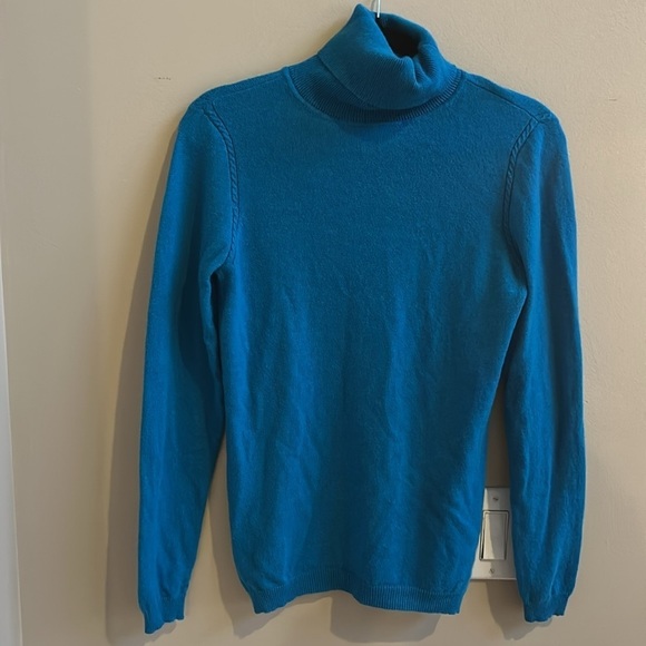 Magaschoni Blue Teal Cashmere Turtleneck Sweater Size Medium - Picture 1 of 10